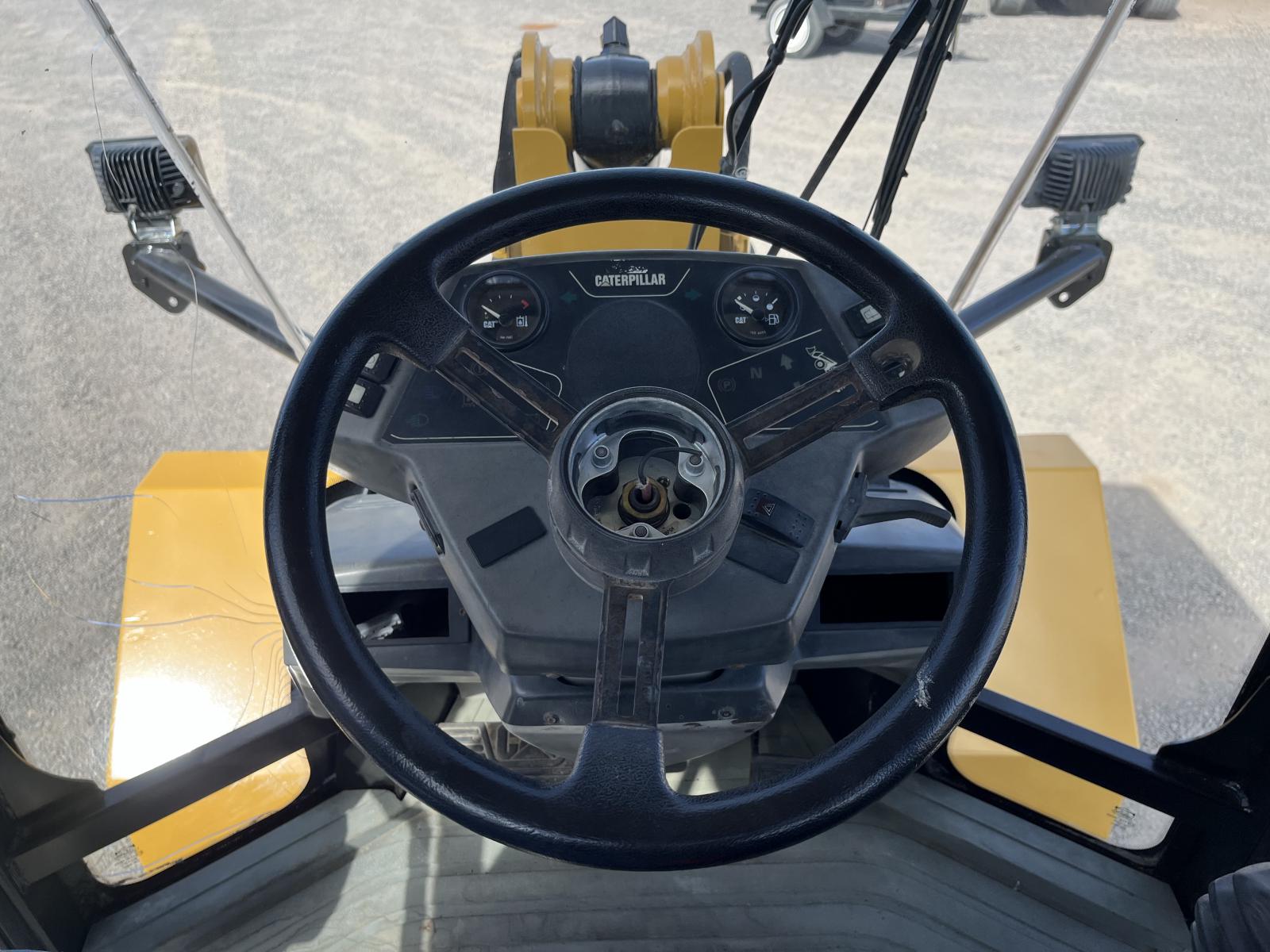 ./imagenes/INVOICE/2019/15623/CARGADOR FRONTAL CATERPILLAR 908 (8).JPG